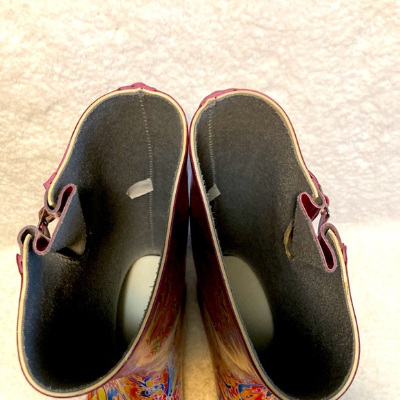 Nomad M. Nicole Van Dam Rain Boots - Picture 5 of 10